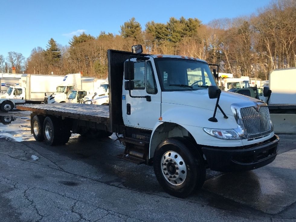 Flatbed Truck-Light and Medium Duty Trucks-International-2018-4400-Auburn-MA-136,434\n\t\tmiles-$ 72,750 - Image 1