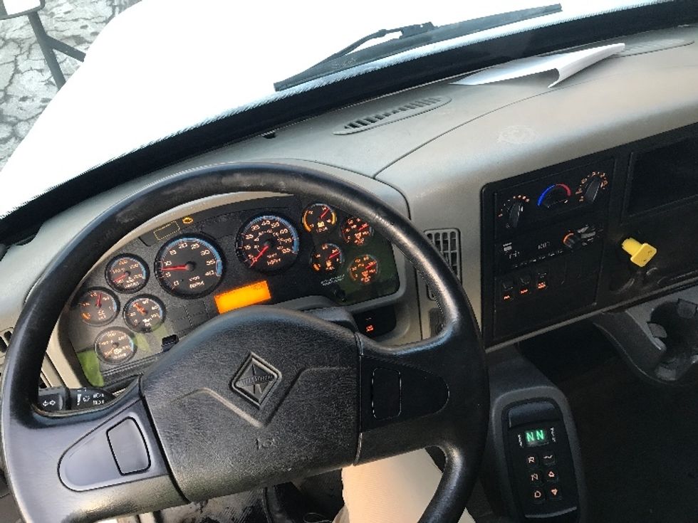 2018 International 4400 DuraStar 4400 photo 12