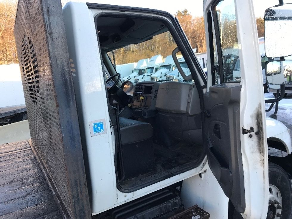 2018 International 4400 DuraStar 4400 photo 14