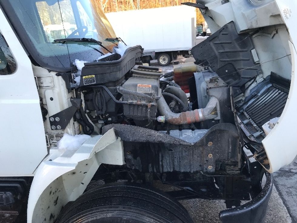 2018 International 4400 DuraStar 4400 photo 17