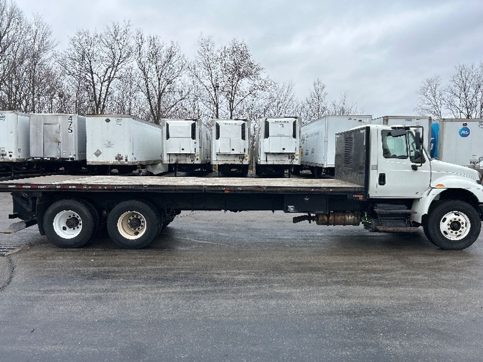 Flatbed Truck-Light and Medium Duty Trucks-International-2018-4400-Piqua-OH-233,077\n\t\tmiles-$ 52,750 - Image 12