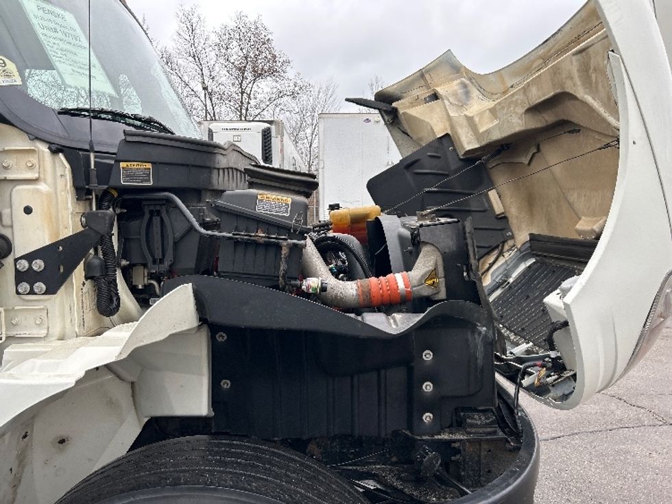 Flatbed Truck-Light and Medium Duty Trucks-International-2018-4400-Piqua-OH-233,077\n\t\tmiles-$ 52,750 - Image 20