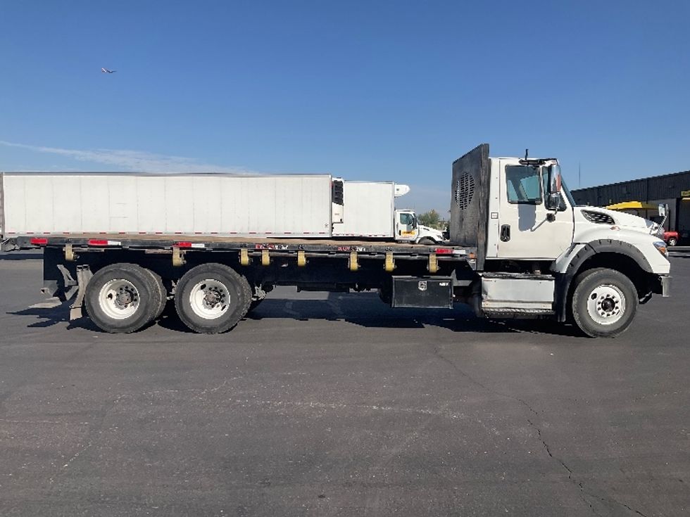 Flatbed Truck-Light and Medium Duty Trucks-International-2018-7600-Phoenix-AZ-199,133\n\t\tmiles-$ 60,250 - Image 11
