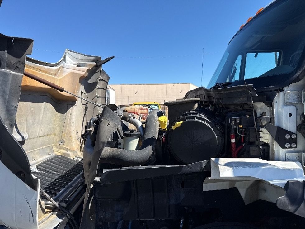 Flatbed Truck-Light and Medium Duty Trucks-International-2018-7600-Phoenix-AZ-267,462\n\t\tmiles-$ 49,750 - Image 18