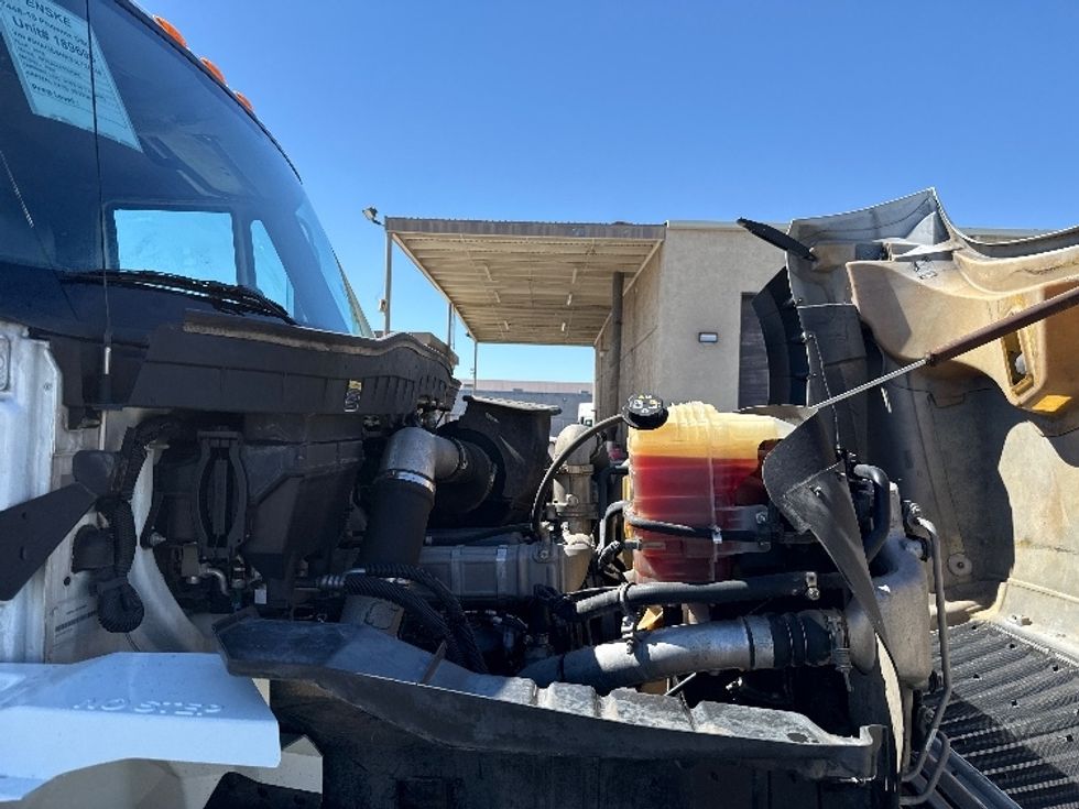 Flatbed Truck-Light and Medium Duty Trucks-International-2018-7600-Phoenix-AZ-267,462\n\t\tmiles-$ 49,750 - Image 19