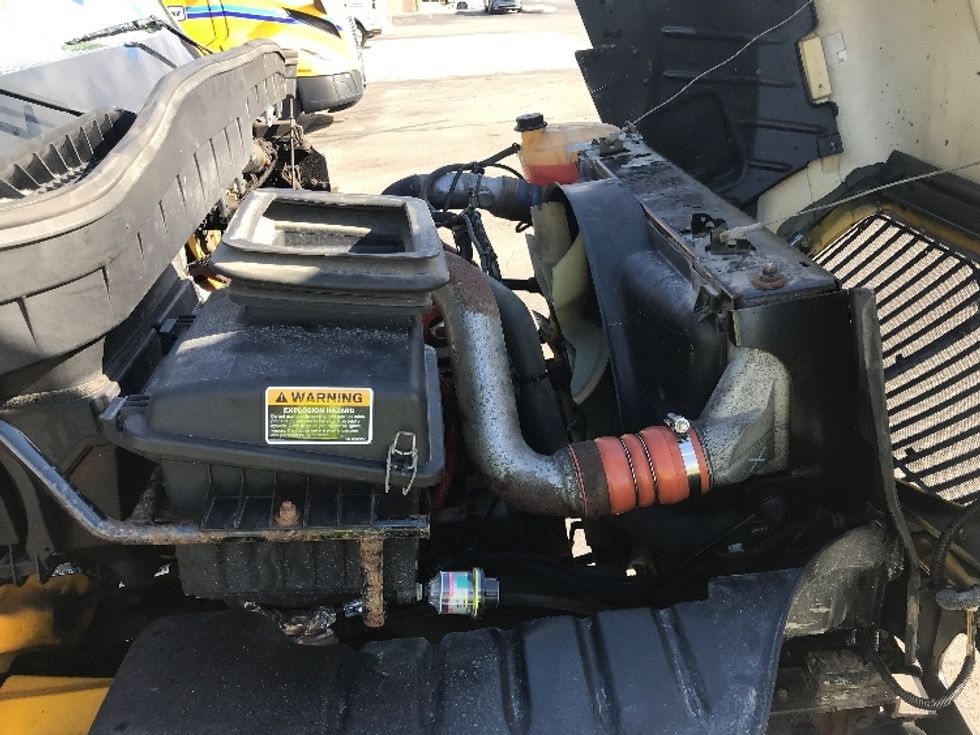 Flatbed Truck-Light and Medium Duty Trucks-International-2019-4300-Akron-OH-155,025\n\t\tmiles-$ 47,750 - Image 23