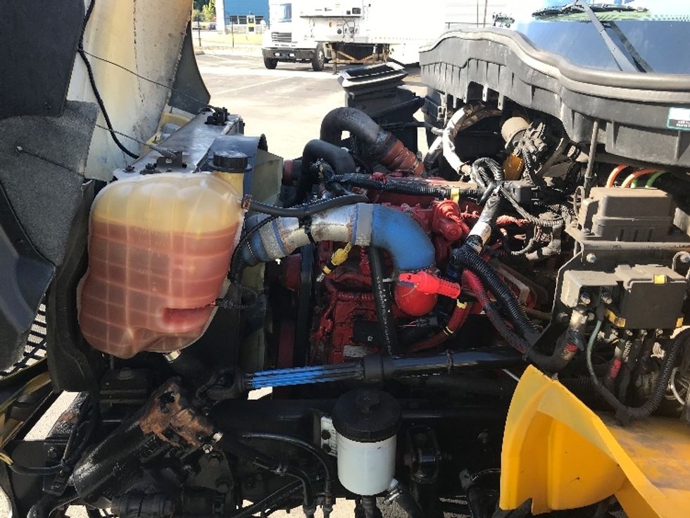 Flatbed Truck-Light and Medium Duty Trucks-International-2019-4300-Akron-OH-155,025\n\t\tmiles-$ 47,750 - Image 24