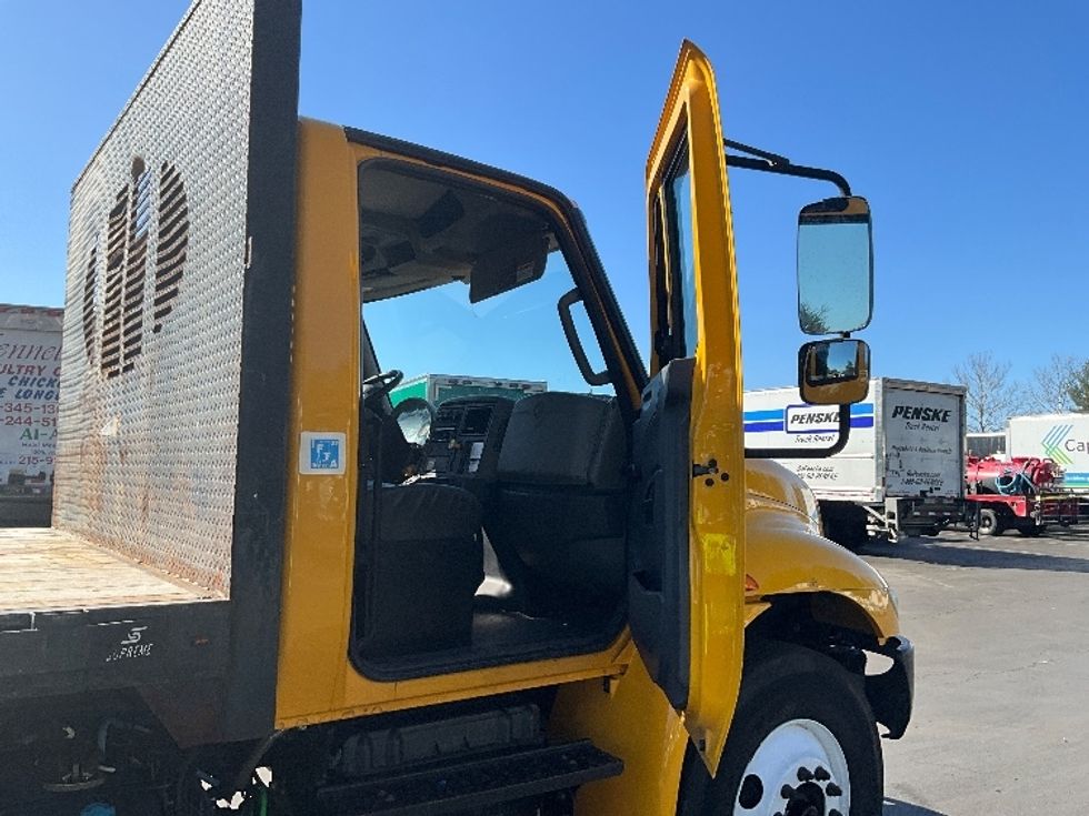 Flatbed Truck-Light and Medium Duty Trucks-International-2019-4300-Baltimore-MD-201,003\n\t\tmiles-$ 33,500 - Image 20