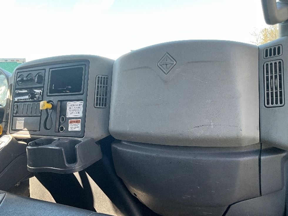 Flatbed Truck-Light and Medium Duty Trucks-International-2019-4300-Baltimore-MD-201,003\n\t\tmiles-$ 33,500 - Image 21