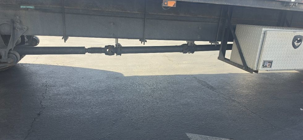 Flatbed Truck-Light and Medium Duty Trucks-International-2019-4300-Carson-CA-123,129\n\t\tmiles-$ 48,750 - Image 14