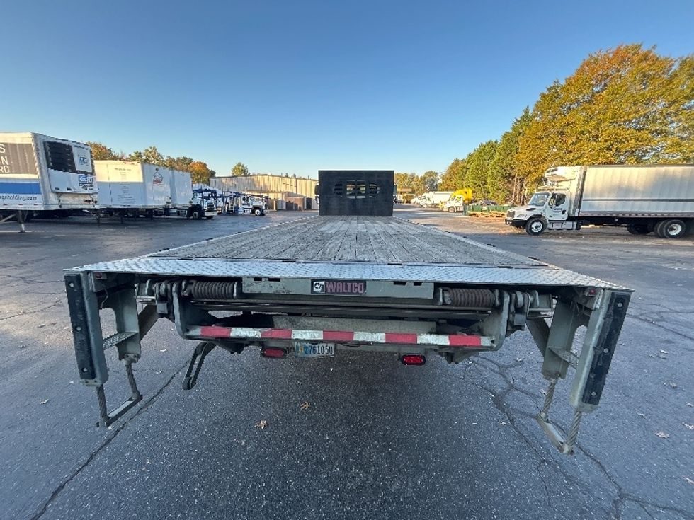 Flatbed Truck-Light and Medium Duty Trucks-International-2019-4300-Charlotte-NC-111,843\n\t\tmiles-$ 49,500 - Image 8