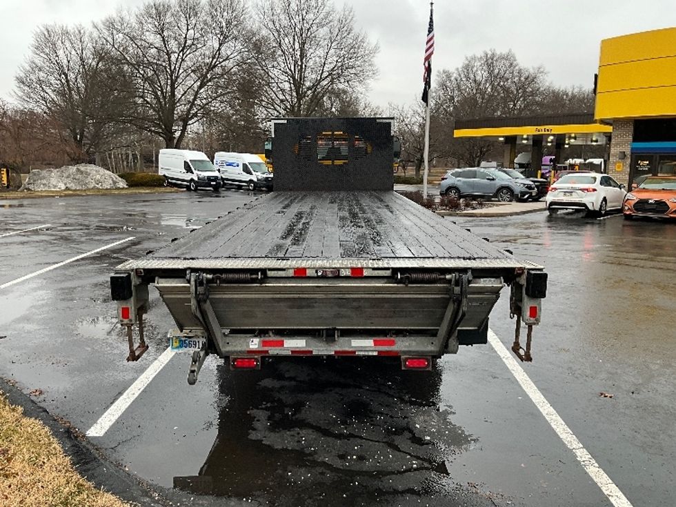 Flatbed Truck-Light and Medium Duty Trucks-International-2019-4300-Chicopee-MA-181,135\n\t\tmiles-$ 34,750 - Image 7
