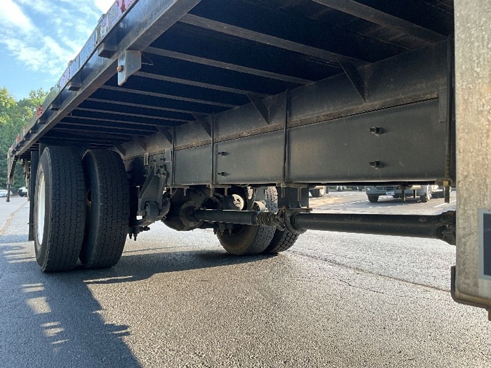 Flatbed Truck-Light and Medium Duty Trucks-International-2019-4300-Cleveland-TN-145,650\n\t\tmiles-$ 52,000 - Image 11
