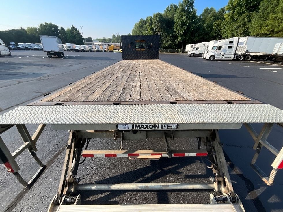 Flatbed Truck-Light and Medium Duty Trucks-International-2019-4300-Cleveland-TN-145,650\n\t\tmiles-$ 52,000 - Image 9
