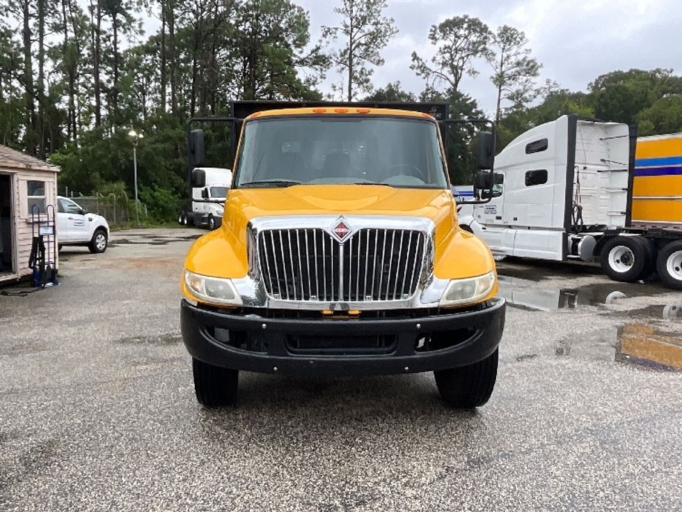 Flatbed Truck-Light and Medium Duty Trucks-International-2019-4300-Daytona Beach-FL-205,841\n\t\tmiles-$ 30,000 - Image 2