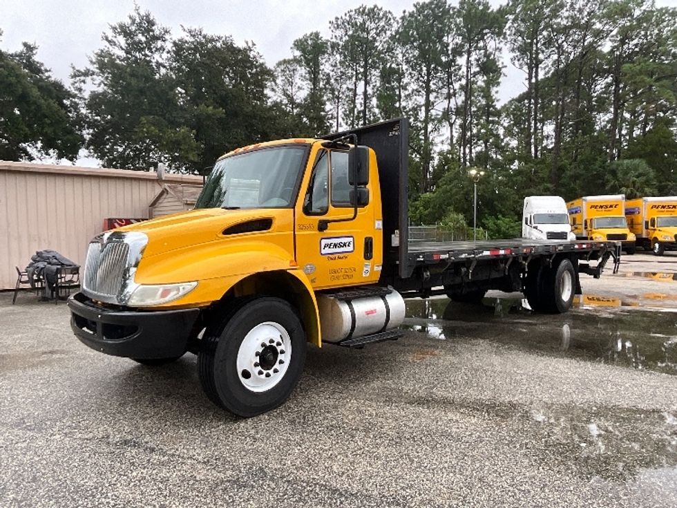 Flatbed Truck-Light and Medium Duty Trucks-International-2019-4300-Daytona Beach-FL-205,841\n\t\tmiles-$ 30,000 - Image 3