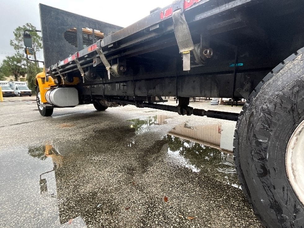 Flatbed Truck-Light and Medium Duty Trucks-International-2019-4300-Daytona Beach-FL-205,841\n\t\tmiles-$ 30,000 - Image 5