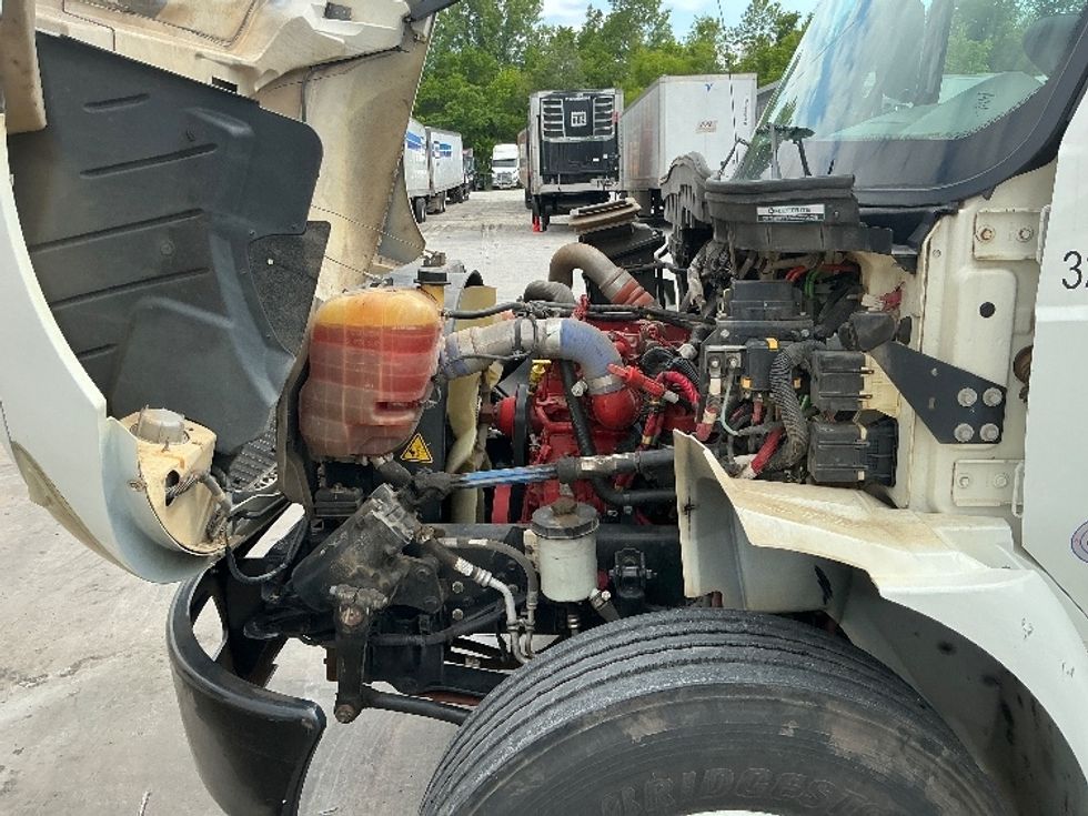 Flatbed Truck-Light and Medium Duty Trucks-International-2019-4300-Duluth-GA-122,466\n\t\tmiles-$ 58,000 - Image 24