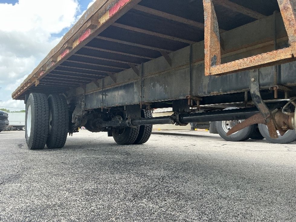 Flatbed Truck-Light and Medium Duty Trucks-International-2019-4300-Elkhart-IN-177,322\n\t\tmiles-$ 36,750 - Image 14