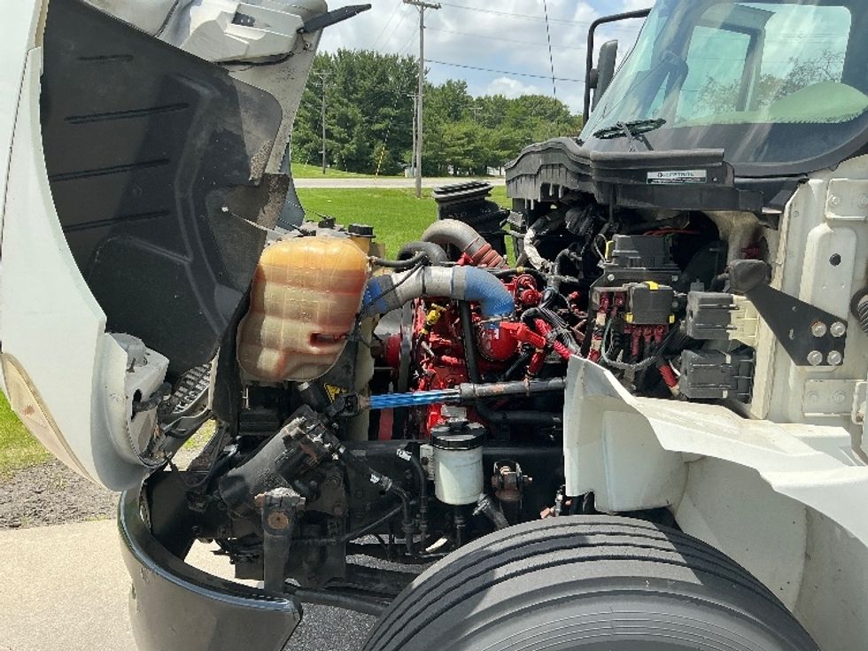 Flatbed Truck-Light and Medium Duty Trucks-International-2019-4300-Elkhart-IN-177,322\n\t\tmiles-$ 36,750 - Image 24