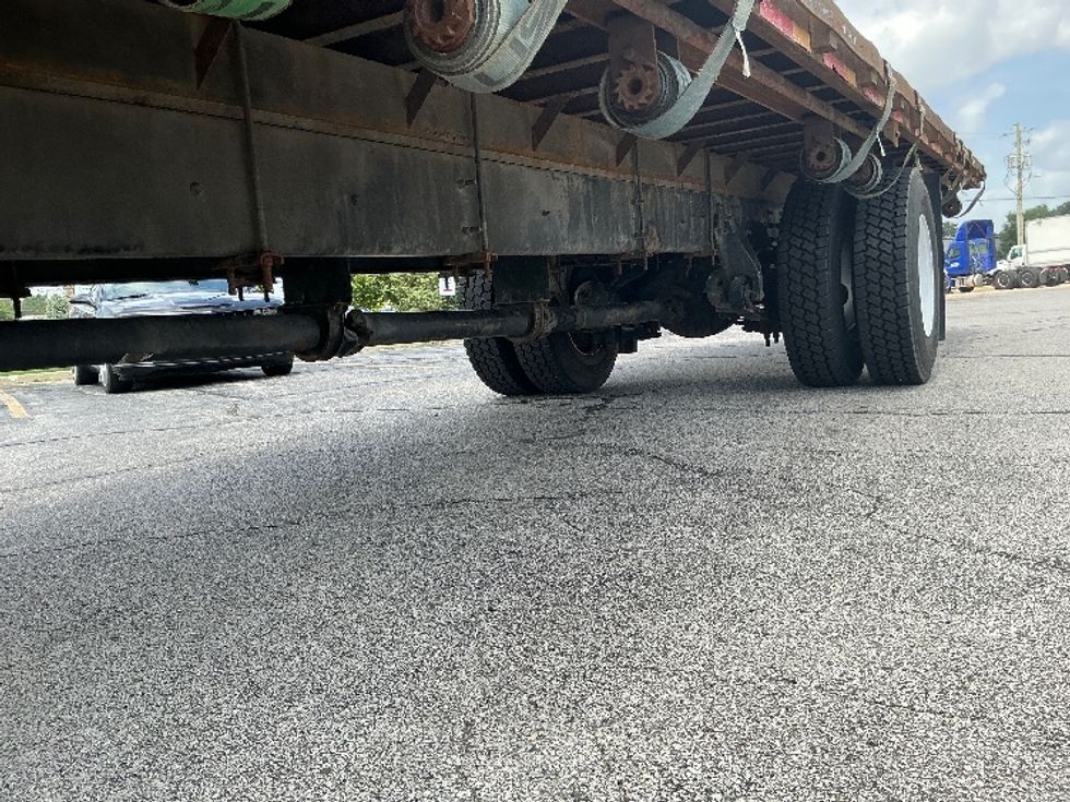 Flatbed Truck-Light and Medium Duty Trucks-International-2019-4300-Elkhart-IN-177,322\n\t\tmiles-$ 36,750 - Image 5