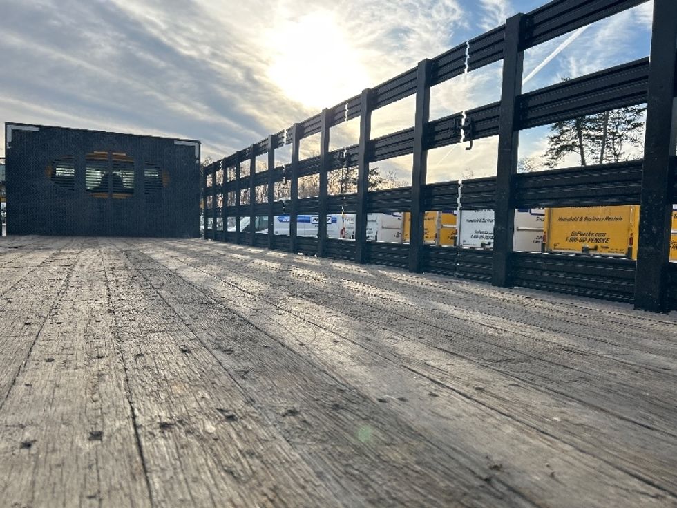 Flatbed Truck-Light and Medium Duty Trucks-International-2019-4300-Essex-MD-177,949\n\t\tmiles-$ 36,500 - Image 11