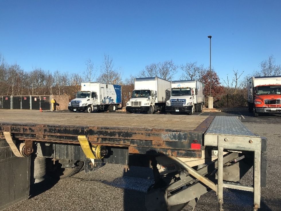 Flatbed Truck-Light and Medium Duty Trucks-International-2019-4300-Fitchburg-MA-169,046\n\t\tmiles-$ 41,500 - Image 12