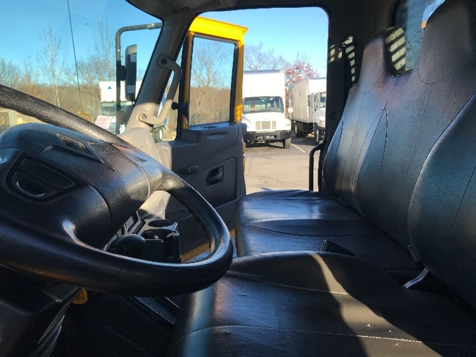 Flatbed Truck-Light and Medium Duty Trucks-International-2019-4300-Fitchburg-MA-169,046\n\t\tmiles-$ 41,500 - Image 19