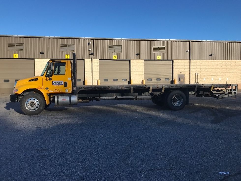 Flatbed Truck-Light and Medium Duty Trucks-International-2019-4300-Fitchburg-MA-169,046\n\t\tmiles-$ 41,500 - Image 4