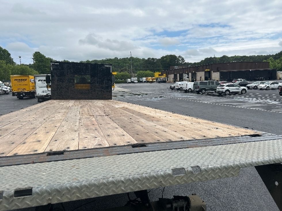 Flatbed Truck-Light and Medium Duty Trucks-International-2019-4300-Forest Park-GA-175,188\n\t\tmiles-$ 41,000 - Image 12