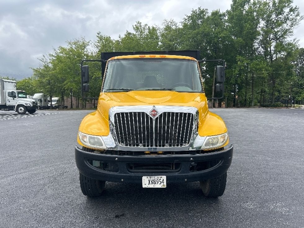 Flatbed Truck-Light and Medium Duty Trucks-International-2019-4300-Forest Park-GA-175,188\n\t\tmiles-$ 41,000 - Image 2