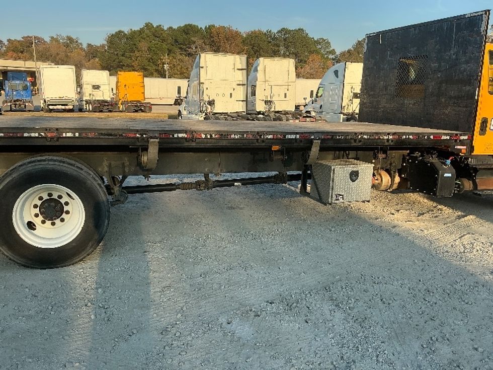 Flatbed Truck-Light and Medium Duty Trucks-International-2019-4300-Garden City-GA-113,349\n\t\tmiles-$ 49,500 - Image 10