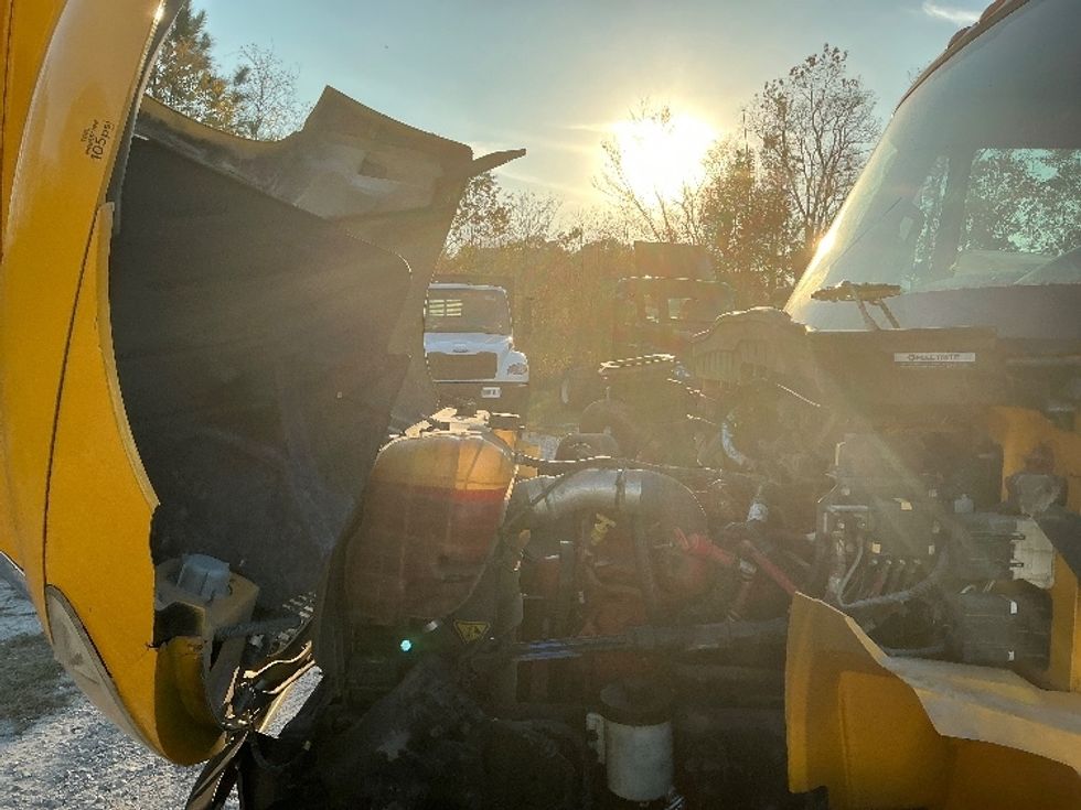 Flatbed Truck-Light and Medium Duty Trucks-International-2019-4300-Garden City-GA-113,349\n\t\tmiles-$ 49,500 - Image 20