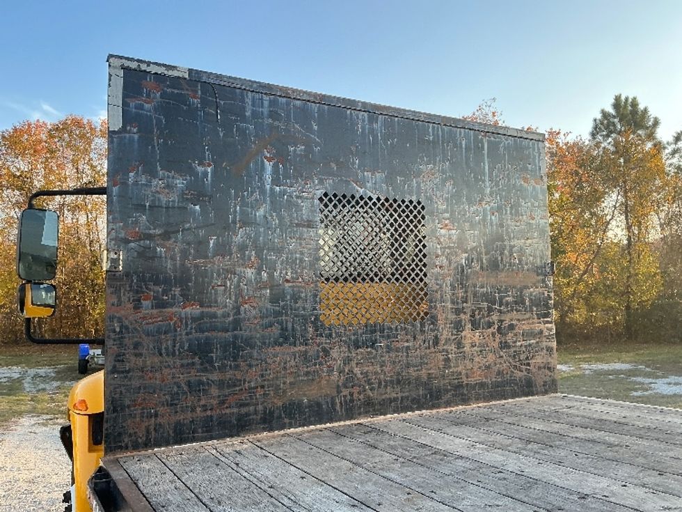 Flatbed Truck-Light and Medium Duty Trucks-International-2019-4300-Garden City-GA-113,349\n\t\tmiles-$ 49,500 - Image 22