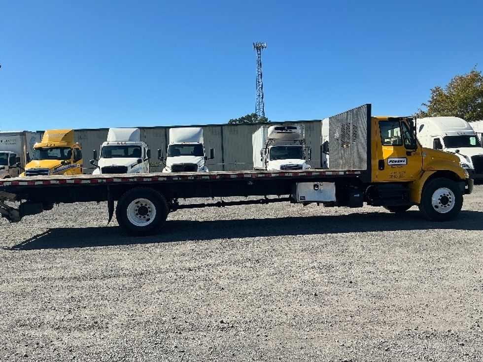 Flatbed Truck-Light and Medium Duty Trucks-International-2019-4300-Garden City-GA-177,664\n\t\tmiles-$ 45,250 - Image 12