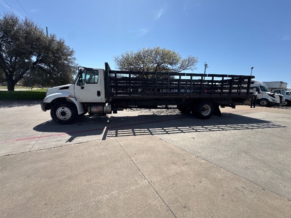 Flatbed Truck-Light and Medium Duty Trucks-International-2019-4300-Garland-TX-251,790\n\t\tmiles-$ 33,750 - Image 4