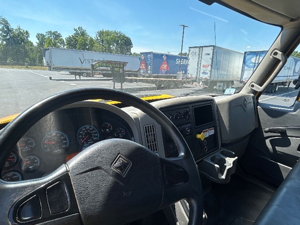Flatbed Truck-Light and Medium Duty Trucks-International-2019-4300-Greensboro-NC-153,896\n\t\tmiles-$ 45,500 - Image 15