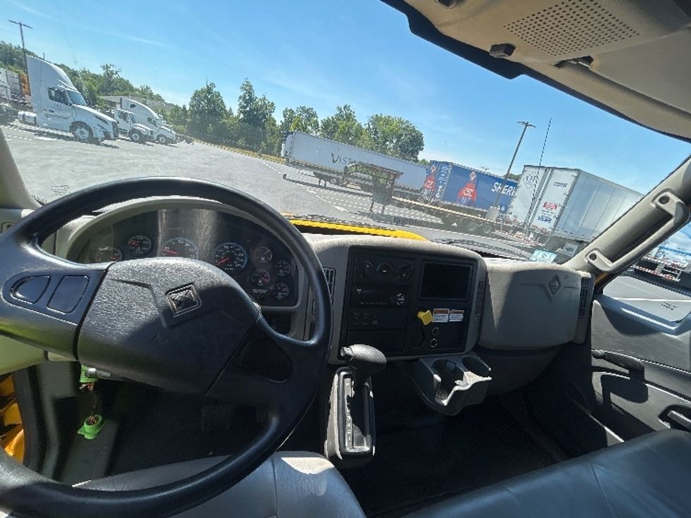 Flatbed Truck-Light and Medium Duty Trucks-International-2019-4300-Greensboro-NC-153,896\n\t\tmiles-$ 45,500 - Image 16