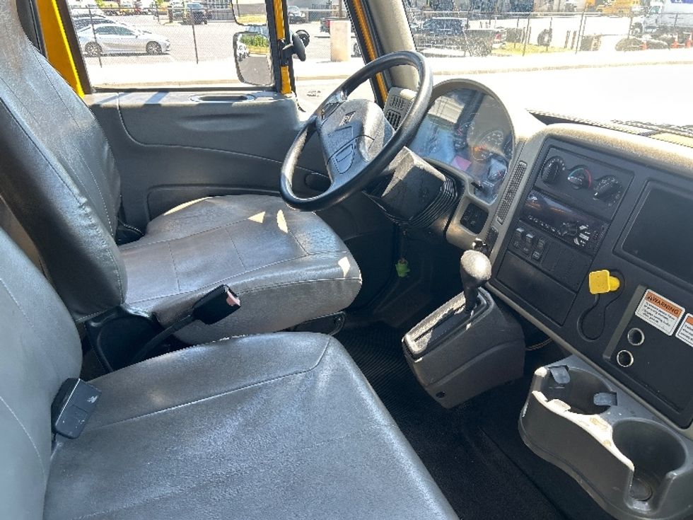 Flatbed Truck-Light and Medium Duty Trucks-International-2019-4300-Greensboro-NC-153,896\n\t\tmiles-$ 45,500 - Image 20
