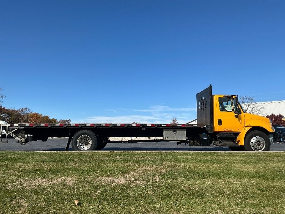 Flatbed Truck-Light and Medium Duty Trucks-International-2019-4300-Harrisburg-PA-193,719\n\t\tmiles-$ 40,750 - Image 15