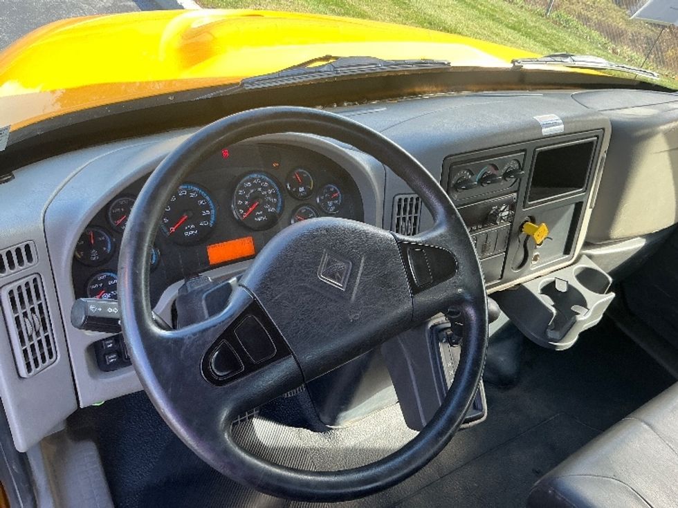 Flatbed Truck-Light and Medium Duty Trucks-International-2019-4300-Harrisburg-PA-193,719\n\t\tmiles-$ 40,750 - Image 18