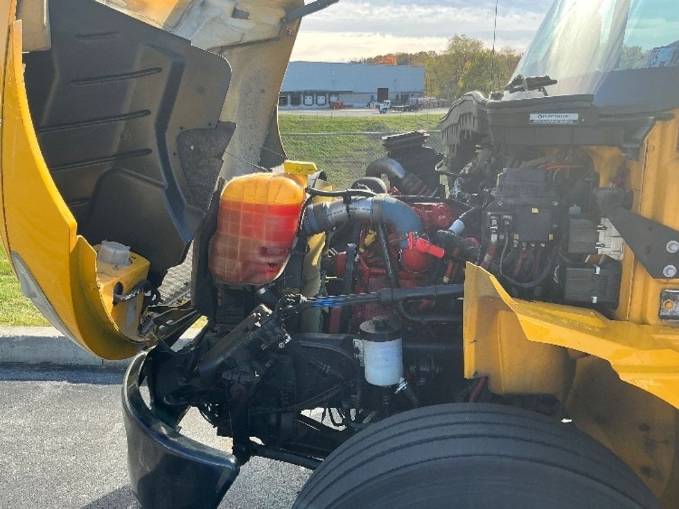 Flatbed Truck-Light and Medium Duty Trucks-International-2019-4300-Harrisburg-PA-193,719\n\t\tmiles-$ 40,750 - Image 24