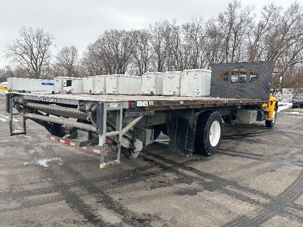 Flatbed Truck-Light and Medium Duty Trucks-International-2019-4300-Indianapolis-IN-125,031\n\t\tmiles-$ 43,750 - Image 13
