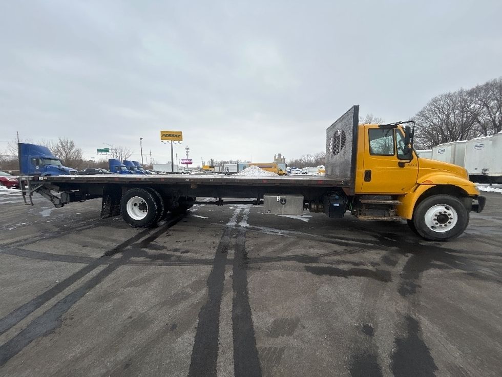 Flatbed Truck-Light and Medium Duty Trucks-International-2019-4300-Indianapolis-IN-125,031\n\t\tmiles-$ 43,750 - Image 15