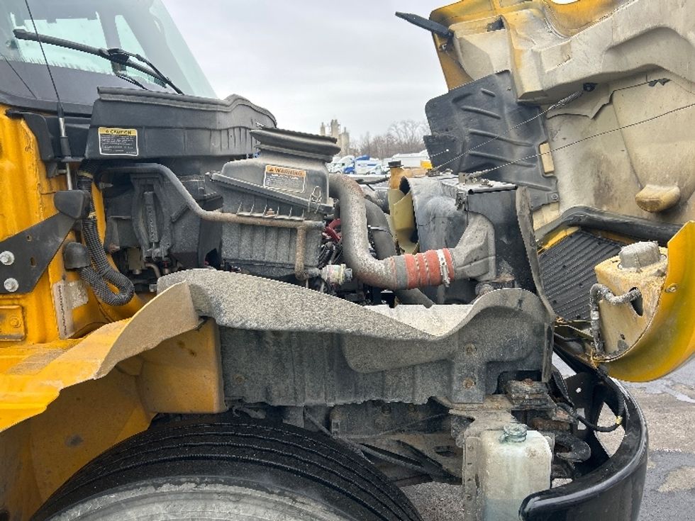 Flatbed Truck-Light and Medium Duty Trucks-International-2019-4300-Indianapolis-IN-125,031\n\t\tmiles-$ 43,750 - Image 23