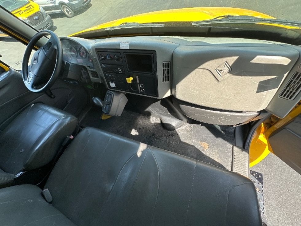 Flatbed Truck-Light and Medium Duty Trucks-International-2019-4300-Jessup-MD-145,314\n\t\tmiles-$ 48,000 - Image 20