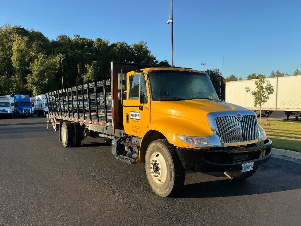 Flatbed Truck-Light and Medium Duty Trucks-International-2019-4300-Lagrange-GA-126,821\n\t\tmiles-$ 54,000 - Image 1
