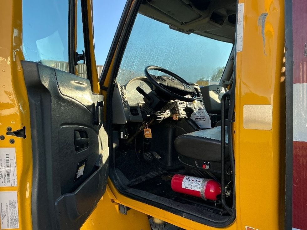 Flatbed Truck-Light and Medium Duty Trucks-International-2019-4300-Lagrange-GA-126,821\n\t\tmiles-$ 54,000 - Image 16