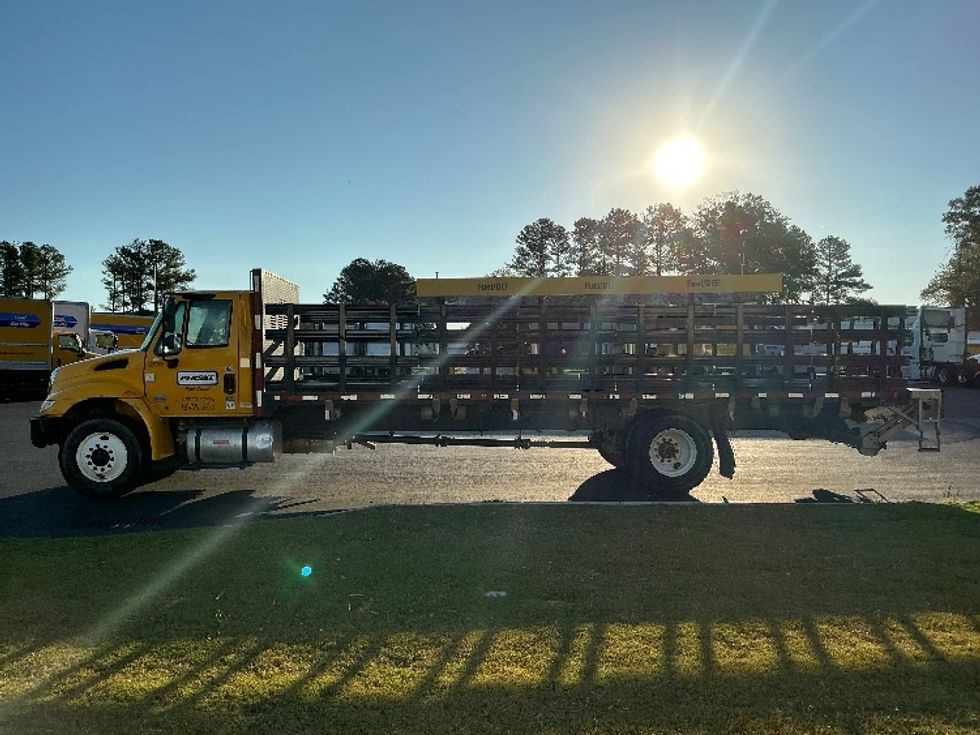 Flatbed Truck-Light and Medium Duty Trucks-International-2019-4300-Lagrange-GA-126,821\n\t\tmiles-$ 54,000 - Image 4
