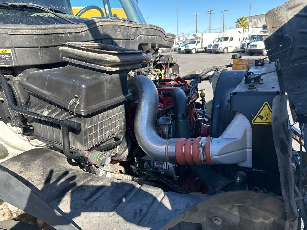 Flatbed Truck-Light and Medium Duty Trucks-International-2019-4300-Las Vegas-NV-130,730\n\t\tmiles-$ 48,000 - Image 21